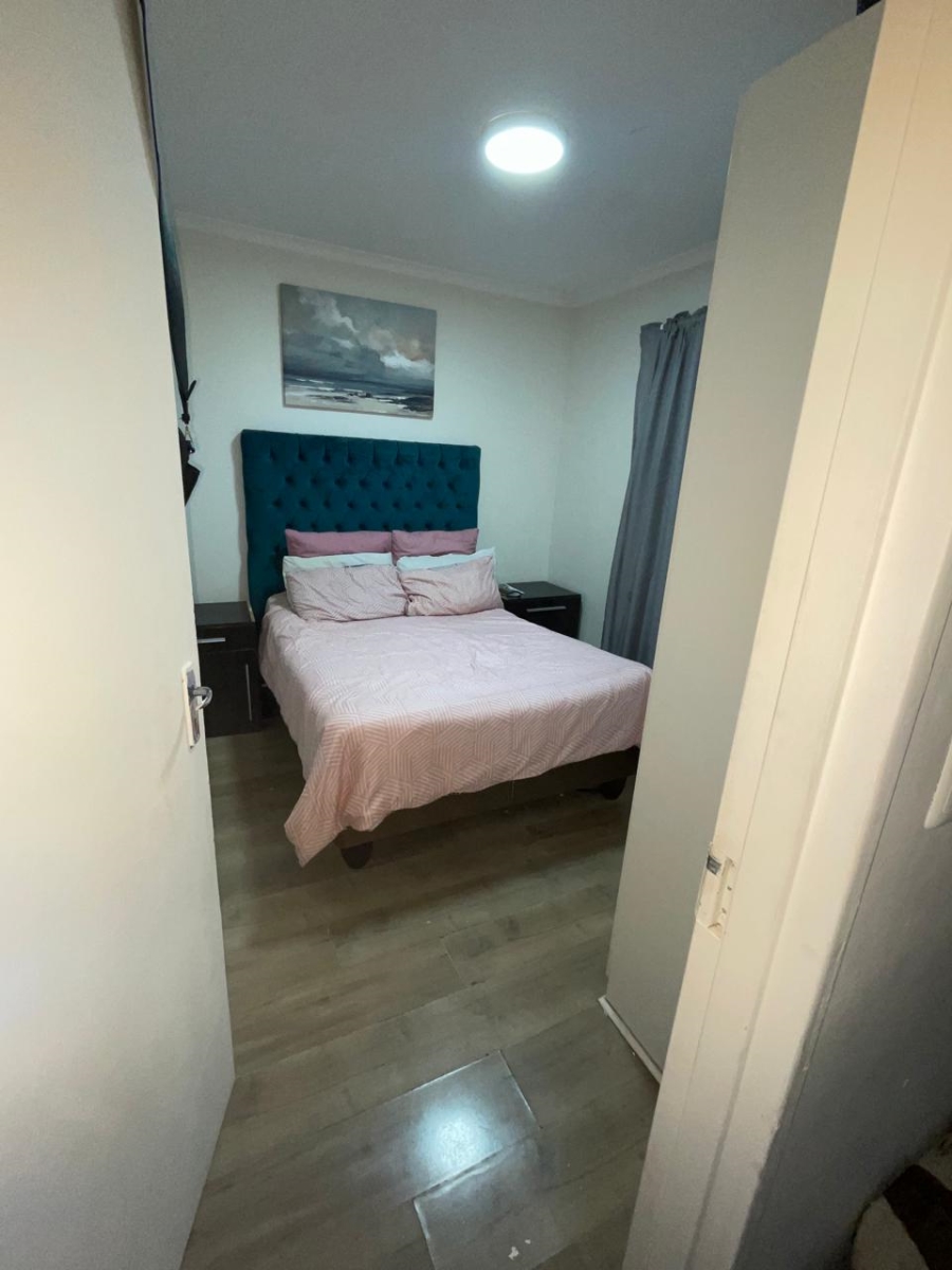 2 Bedroom Property for Sale in Heather Park Western Cape